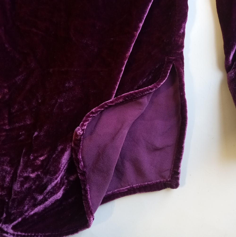 Tommy Bahama Crushed Velvet Silk Blend Purple Button Up Long Sleeve Blouse - Picture 9 of 13